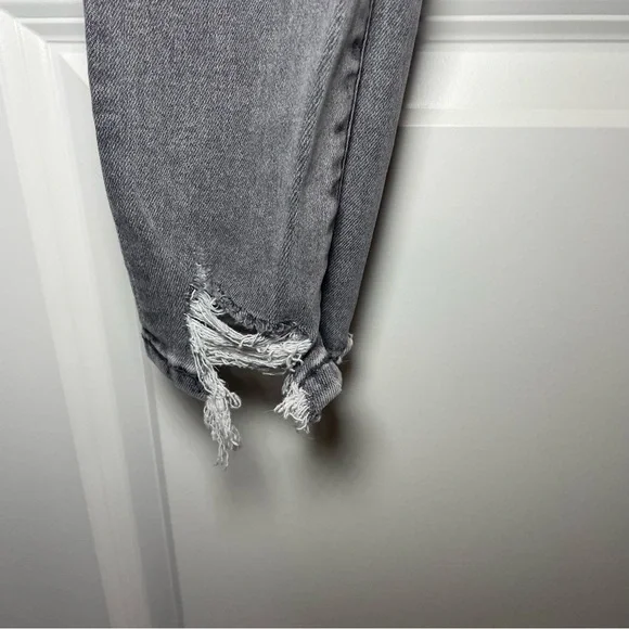 American Eagle Outfitters Grey Distressed High-Rise Skinny Jeans - Women - Picture 16 of 16